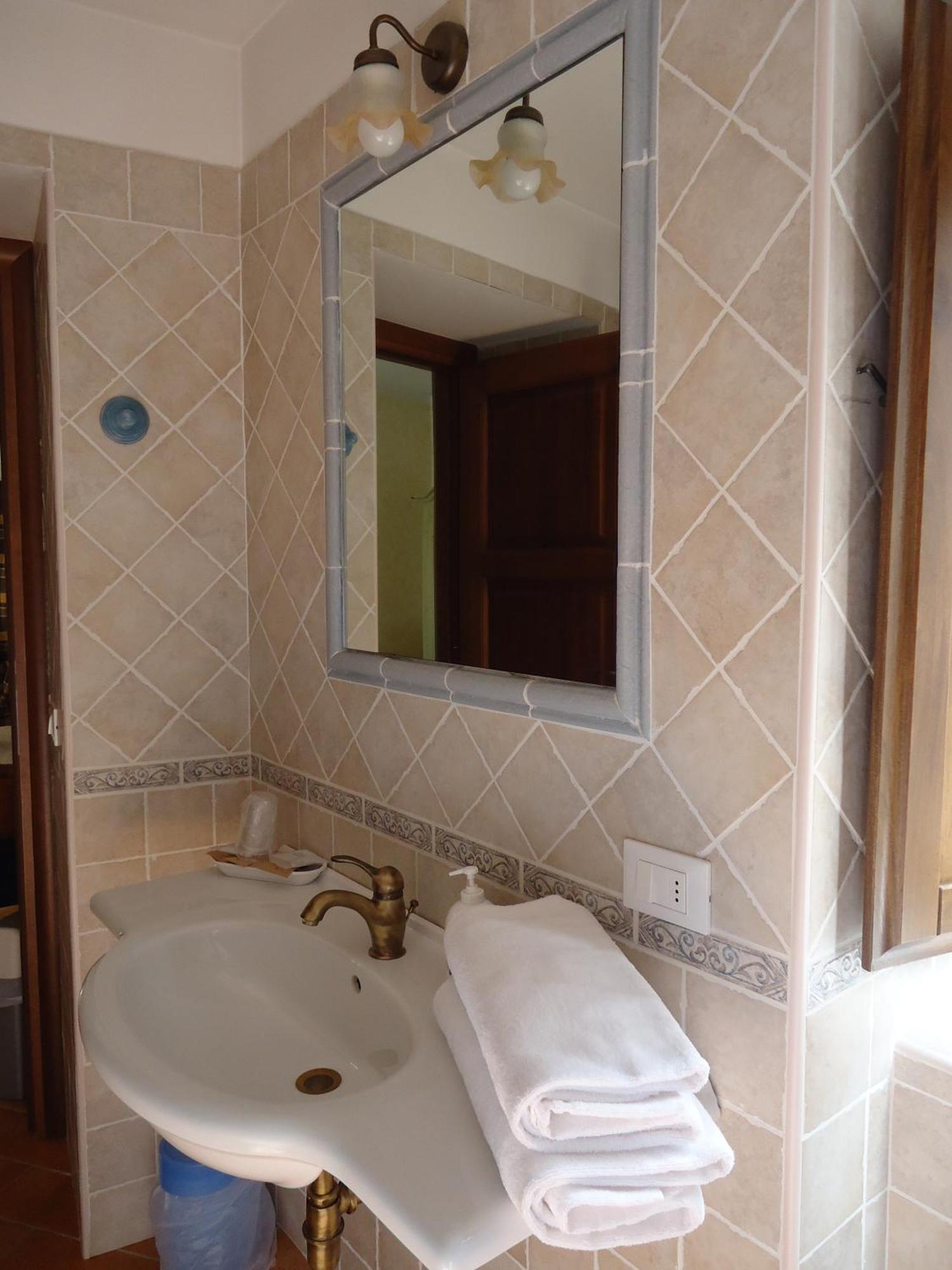 La Dimora Di D'Annunzio Bed & Breakfast Scanno Room photo